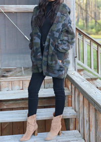 OUTDOORSY Camo Sweater Jacket