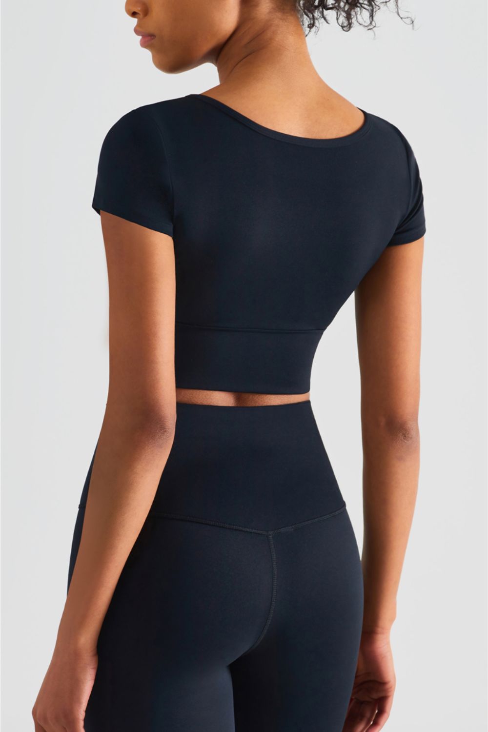 Notched Neck Short Sleeve Cropped Sports Top