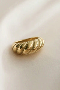 Gold Croissant Ring